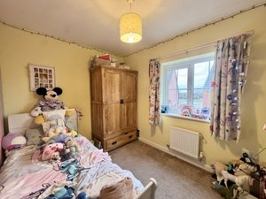 Photo 16- click for photo gallery